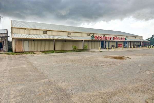6 Acres of Commercial Land for Lease in Rosanky, Texas