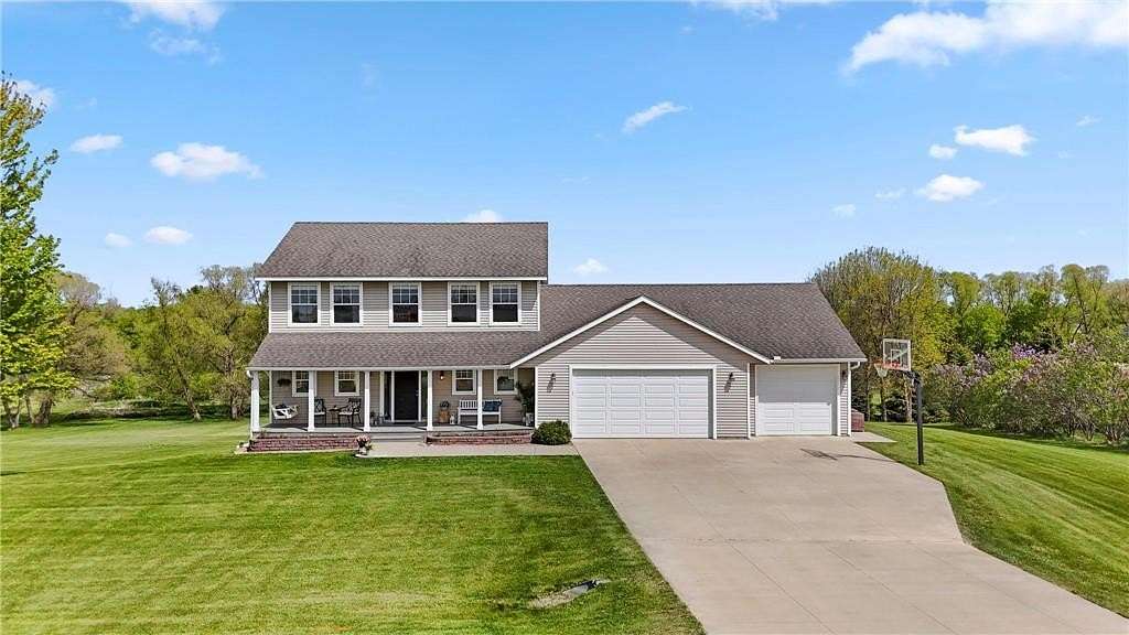 3.54 Acres of Land with Home for Sale in Heidelberg, Minnesota