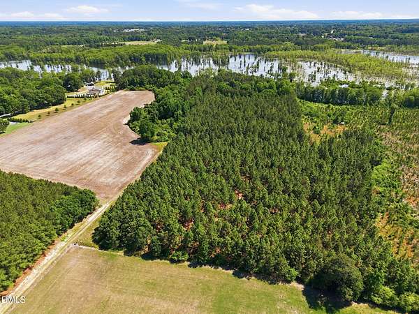 13 Acres of Recreational Land for Sale in Smithfield, North Carolina