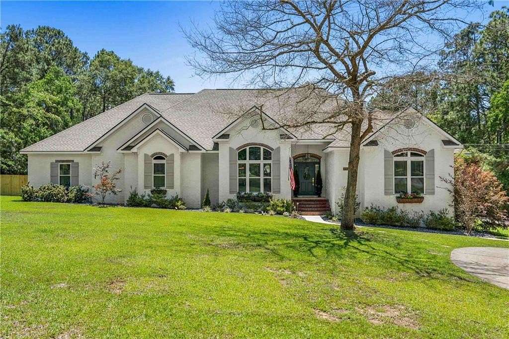 2.35 Acres of Land with Home for Sale in Spanish Fort, Alabama