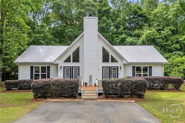 2.1 Acres of Land with Home for Sale in Jefferson, Georgia