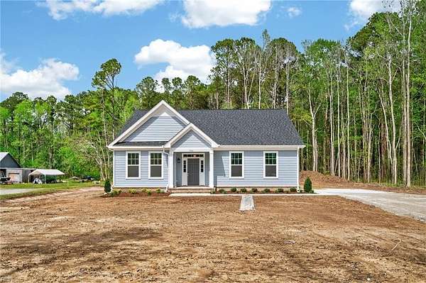10 Acres of Land with Home for Sale in Moyock, North Carolina