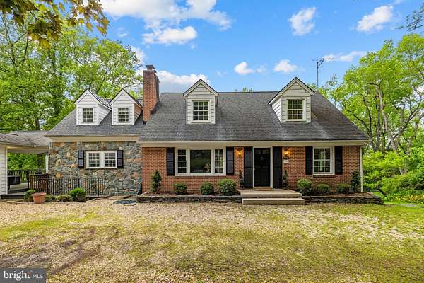 9.23 Acres of Land with Home for Sale in Lovettsville, Virginia