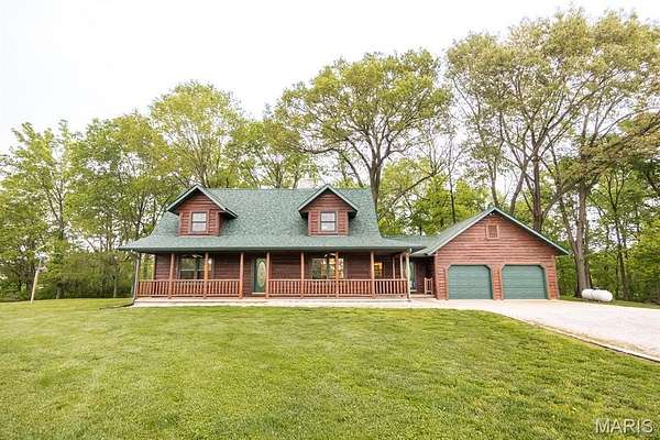 4 Acres of Land with Home for Sale in O'Fallon, Illinois