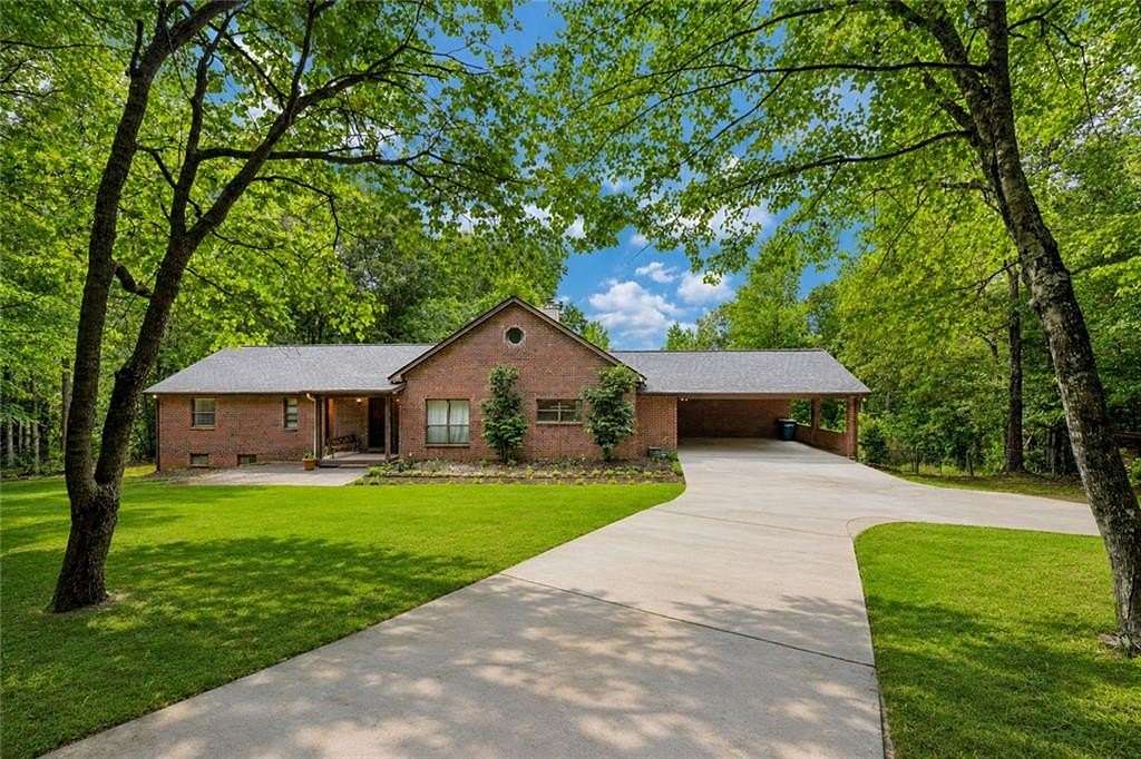 5 Acres of Land with Home for Sale in Winston, Georgia