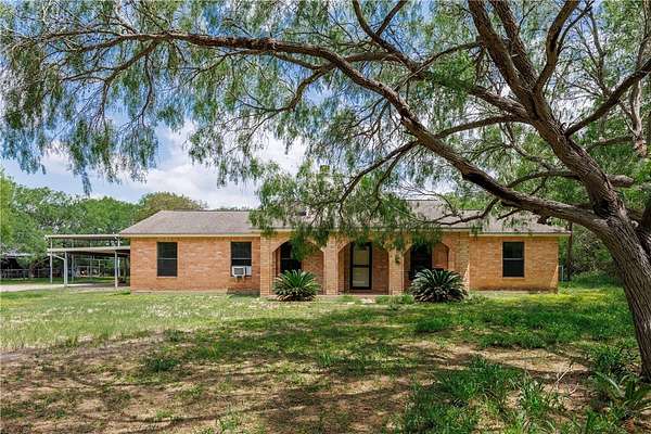 1.5 Acres of Land with Home for Sale in Odem, Texas