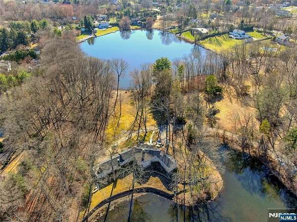 4.5 Acres of Land with Home for Sale in Mahwah, New Jersey