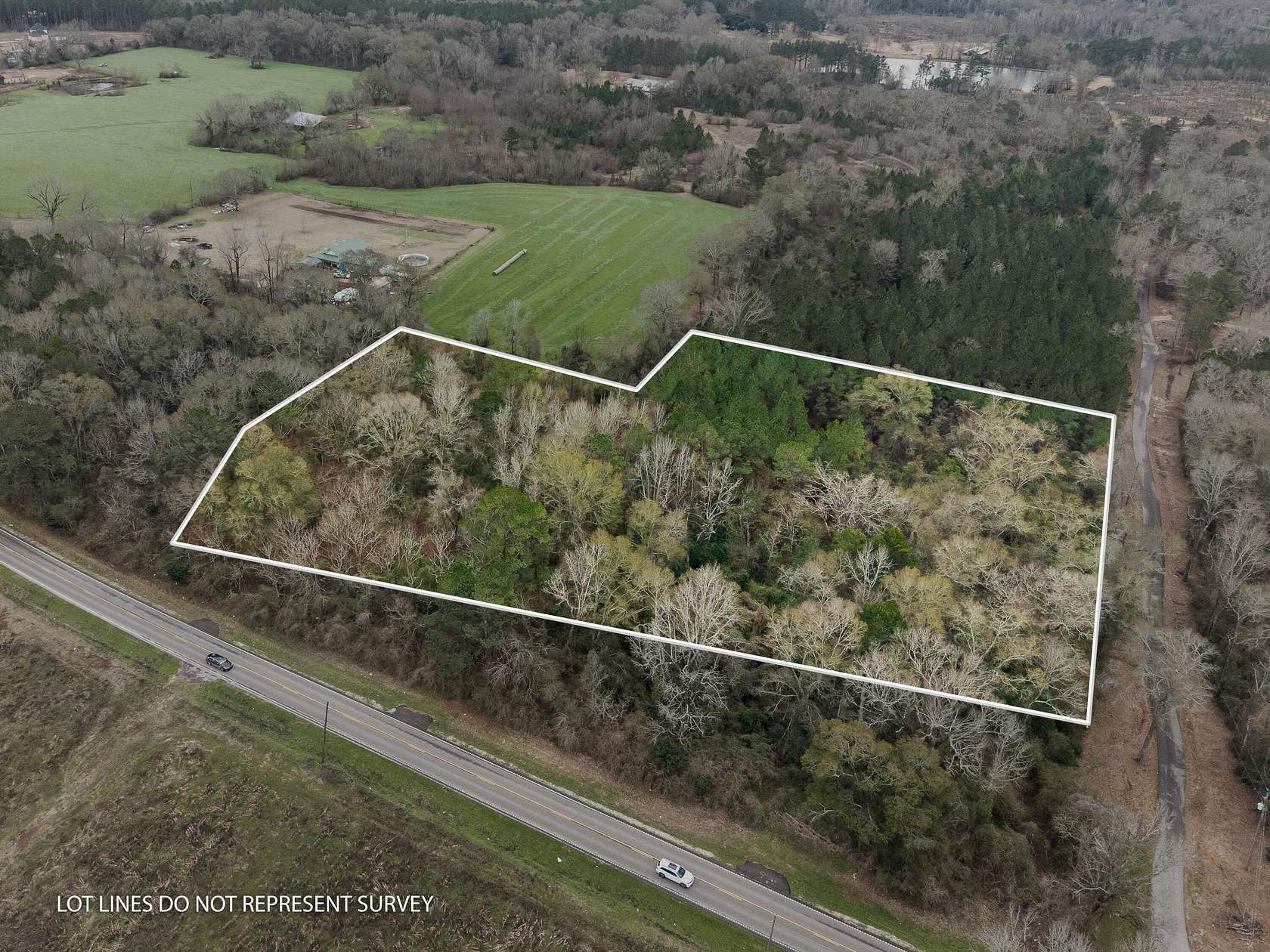 5.29 Acres of Residential Land for Sale in Richton, Mississippi
