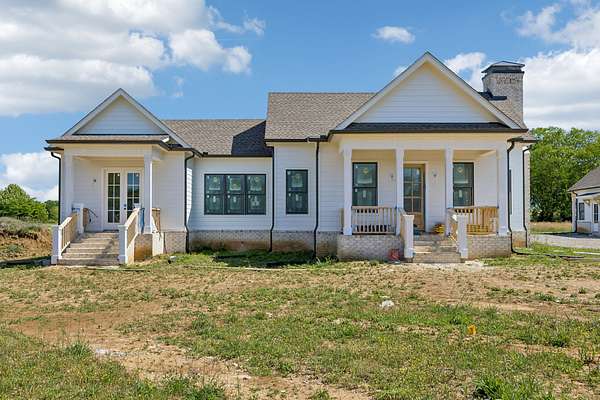 12 Acres of Land with Home for Sale in Chapel Hill, Tennessee