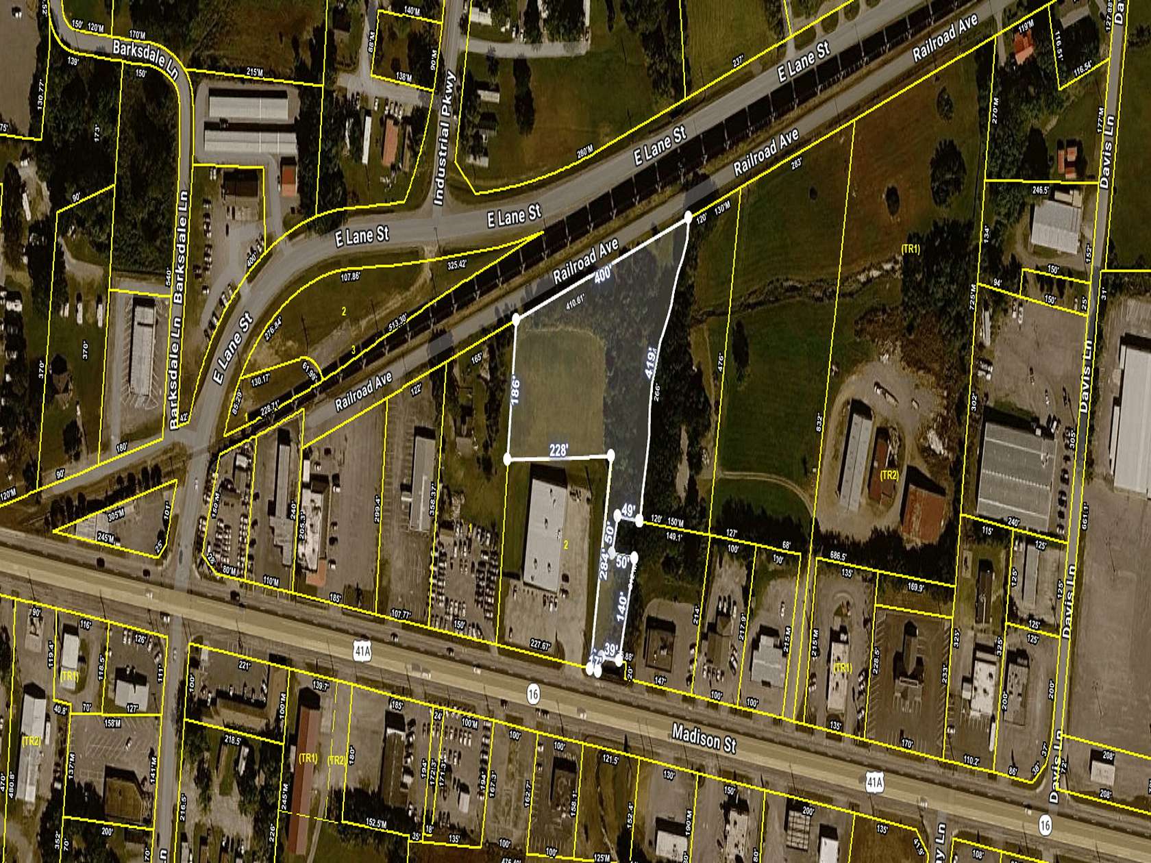 2.19 Acres of Commercial Land for Sale in Shelbyville, Tennessee