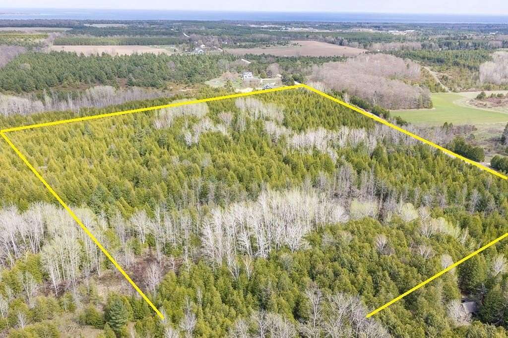 10 Acres of Recreational & Residential Land for Sale in Sister Bay, Wisconsin