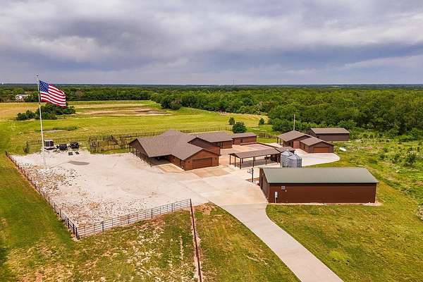 43.4 Acres of Land with Home for Auction in Augusta, Kansas