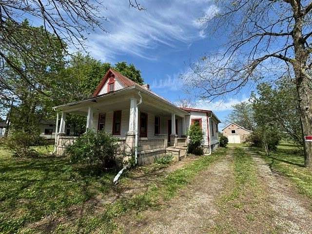 4 Acres of Land with Home for Sale in Chillicothe, Ohio