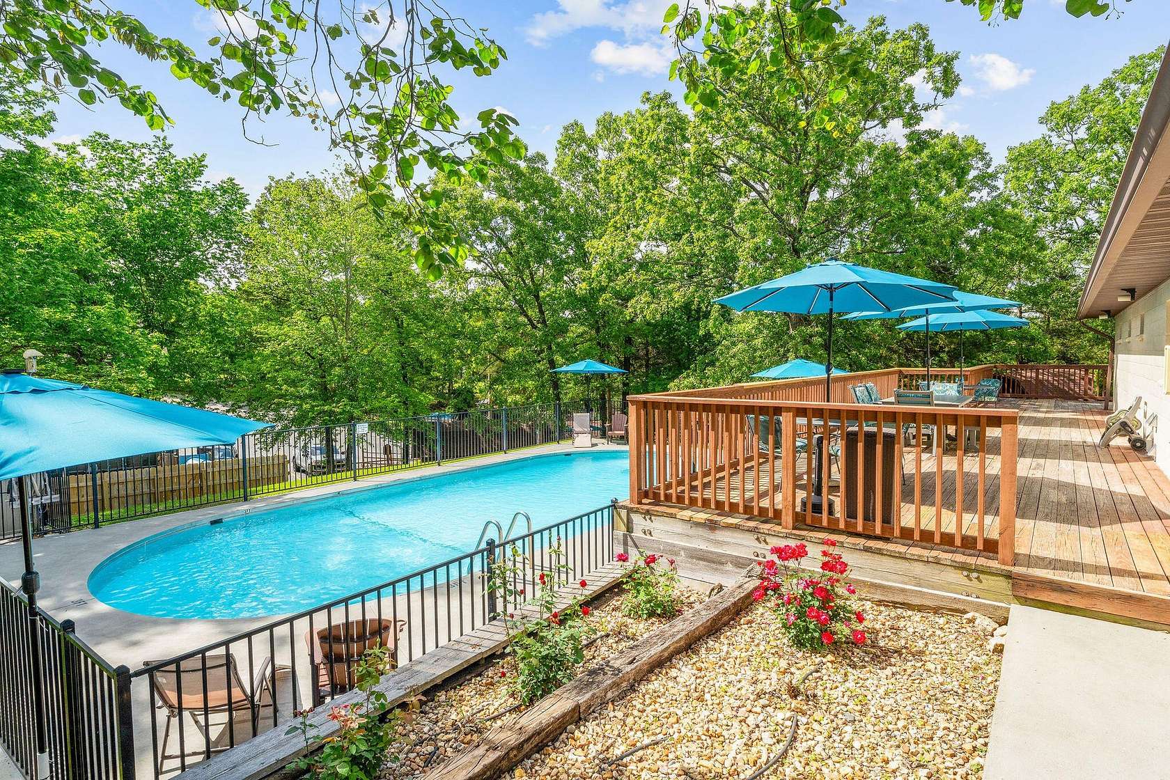 9.53 Acres of Land for Sale in Branson, Missouri