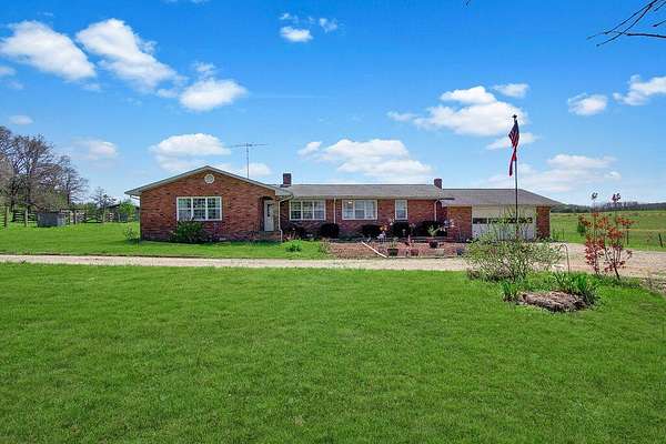 39.6 Acres of Land with Home for Sale in West Plains, Missouri