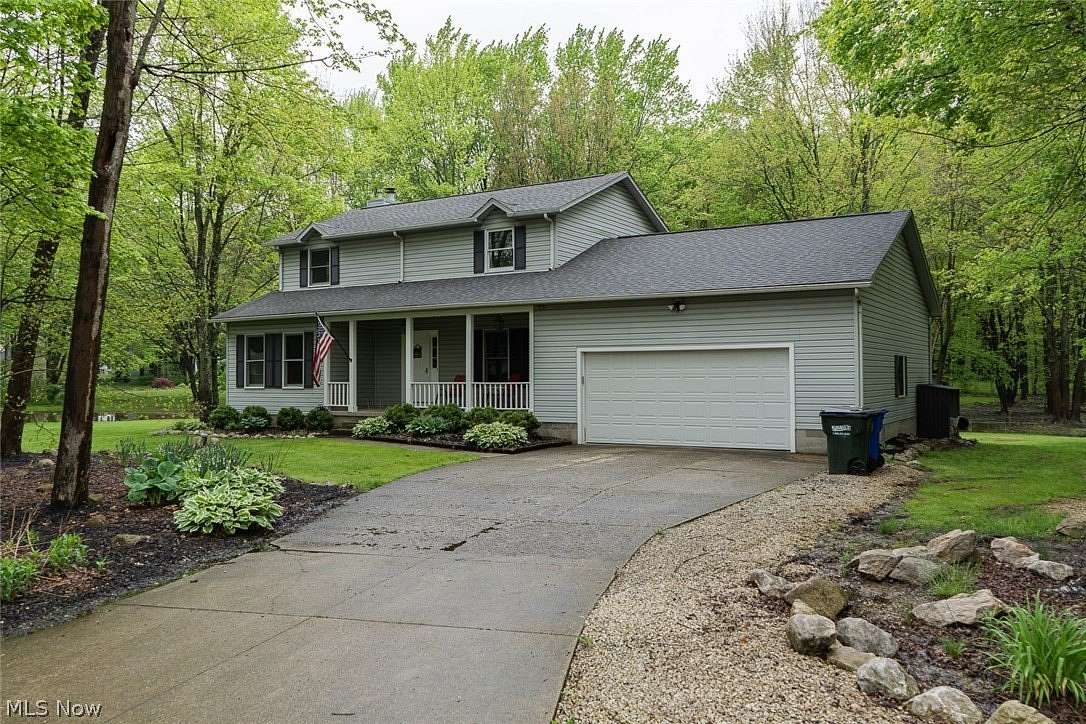 1.5 Acres of Land with Home for Sale in Kent, Ohio