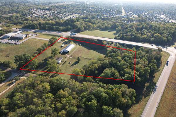 7 Acres of Land with Home for Sale in Springfield, Missouri