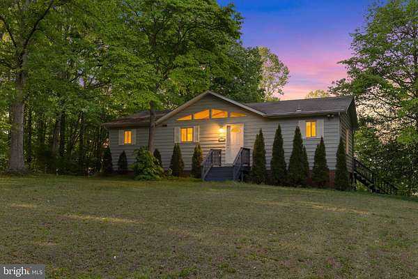 2.2 Acres of Land with Home for Sale in Louisa, Virginia