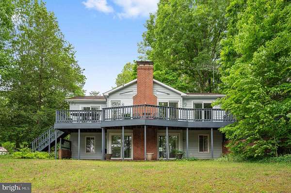 2.2 Acres of Land with Home for Sale in Louisa, Virginia