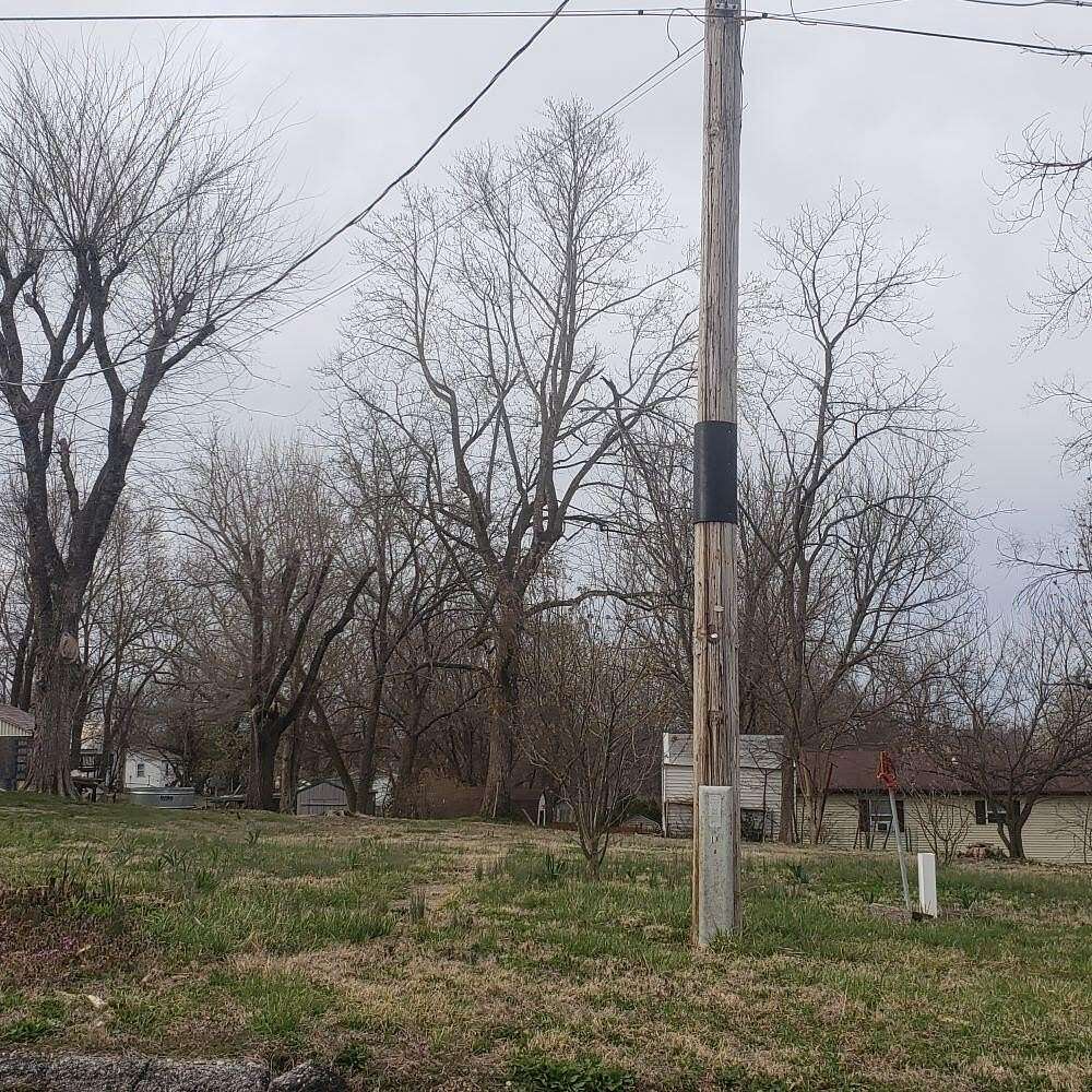 0.33 Acres of Residential Land for Sale in Mountain Grove, Missouri