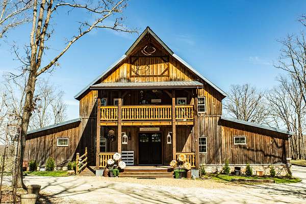7 Acres of Residential Land for Sale in Preston, Missouri
