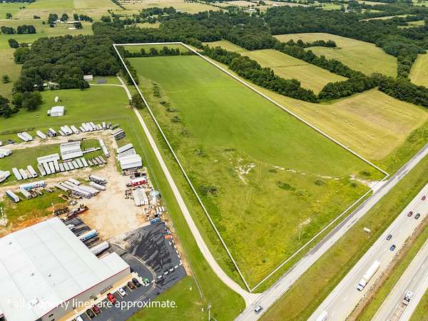 27.6 Acres of Commercial Land for Sale in Strafford, Missouri