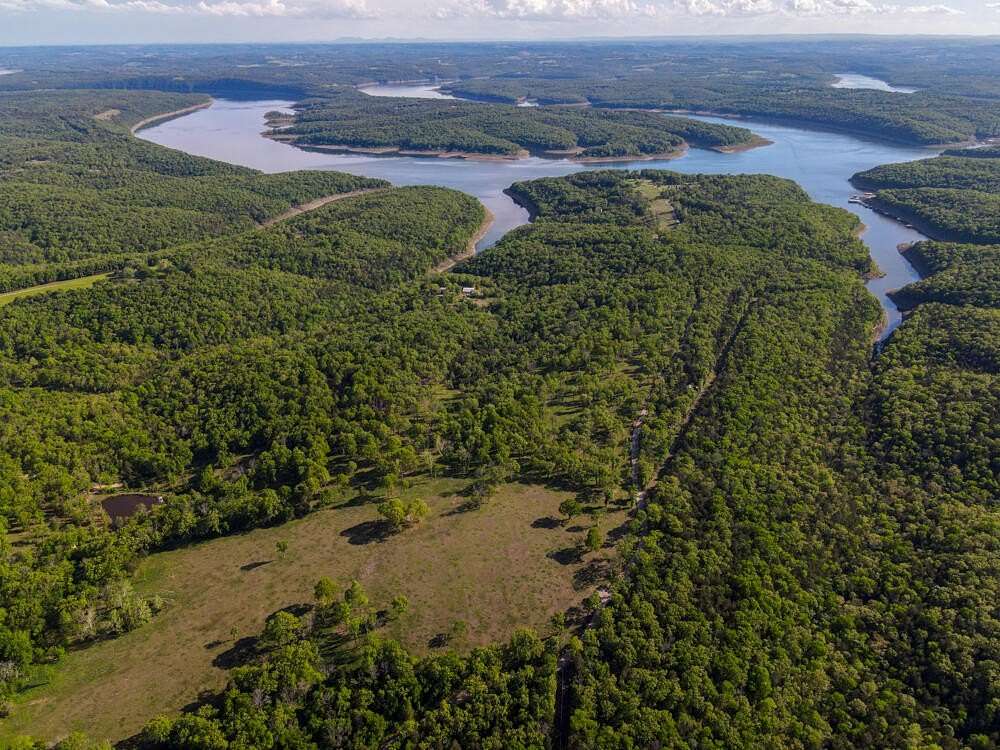 10.3 Acres of Recreational Land for Sale in Cedarcreek, Missouri