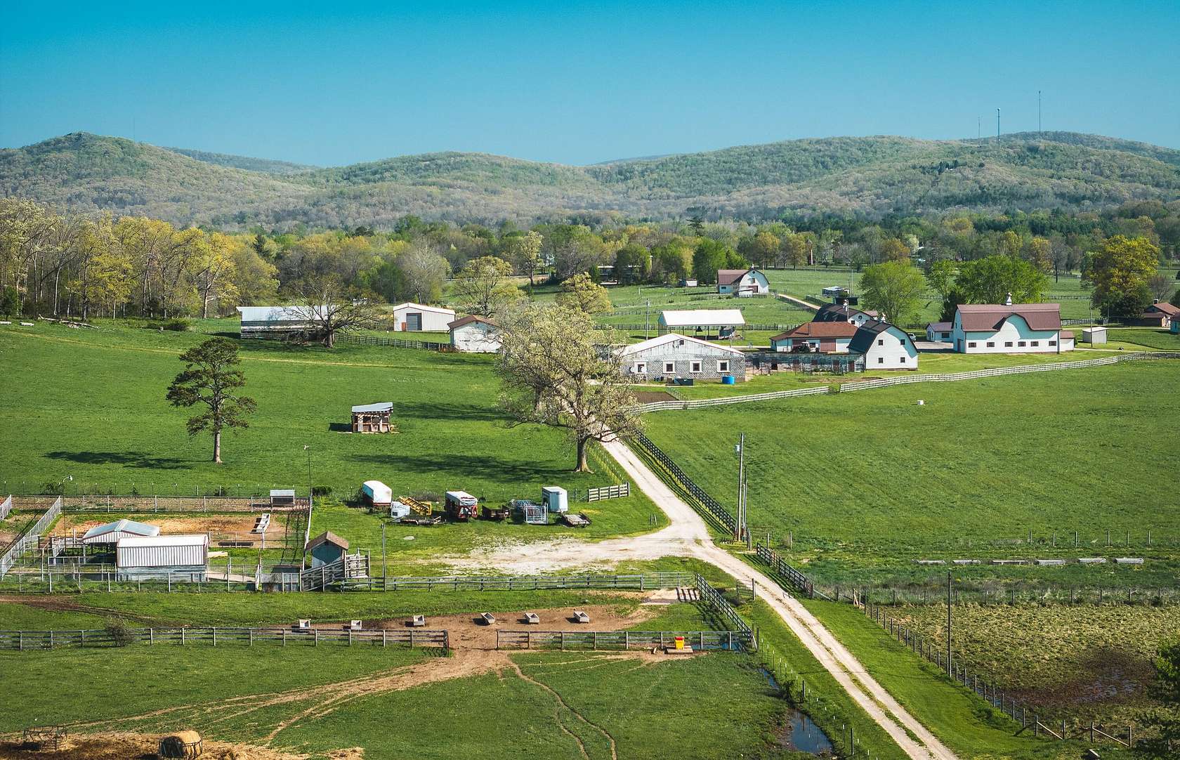 686 Acres of Land for Sale in Arcadia, Missouri
