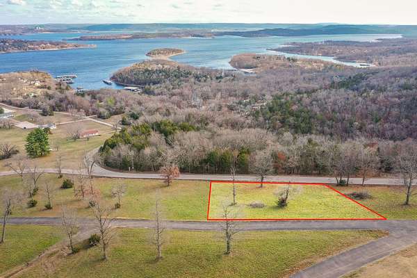 0.6 Acres of Residential Land for Sale in Reeds Spring, Missouri
