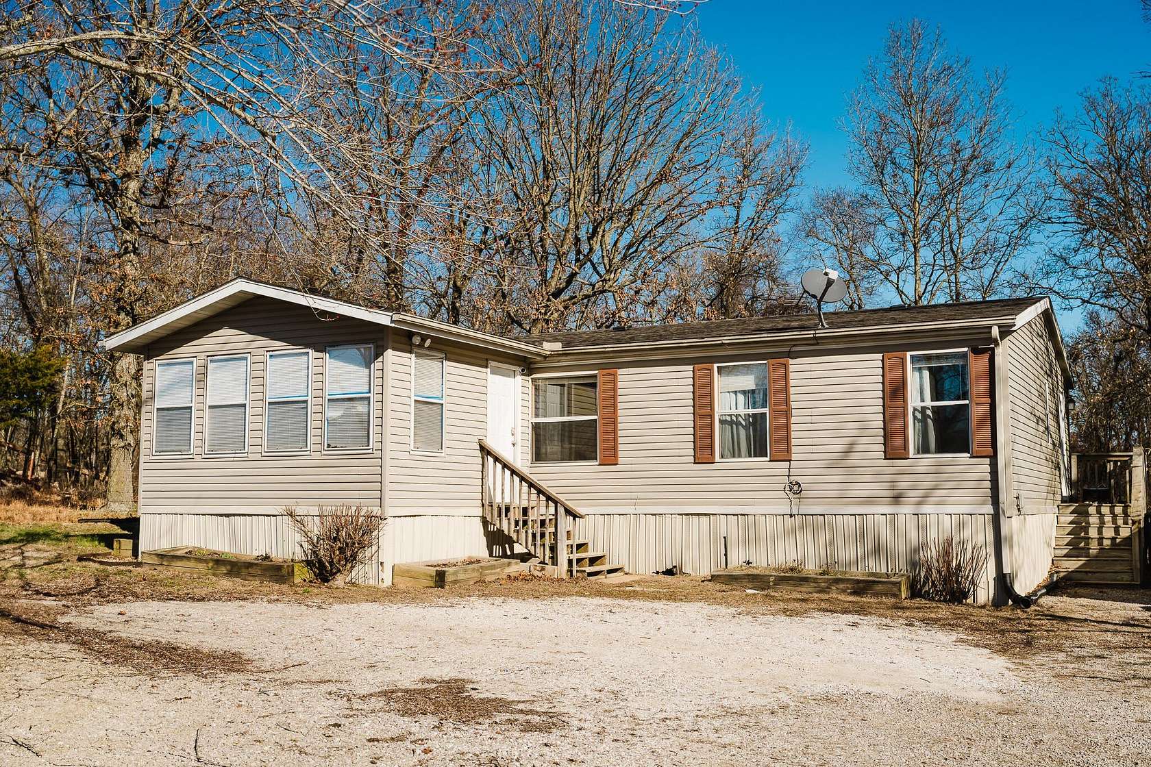 3.5 Acres of Land with Home for Sale in Aurora, Missouri