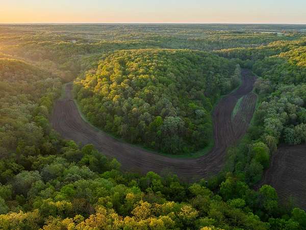 476 Acres of Recreational Land with Home for Sale in Eldridge, Missouri