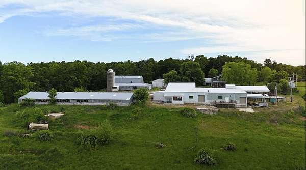 7 Acres of Commercial Land for Sale in Seymour, Missouri
