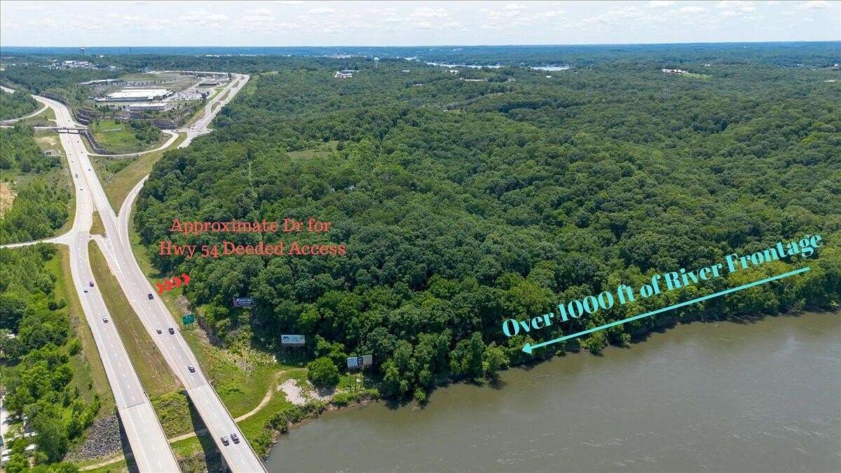 98.4 Acres of Land for Sale in Lake Ozark, Missouri