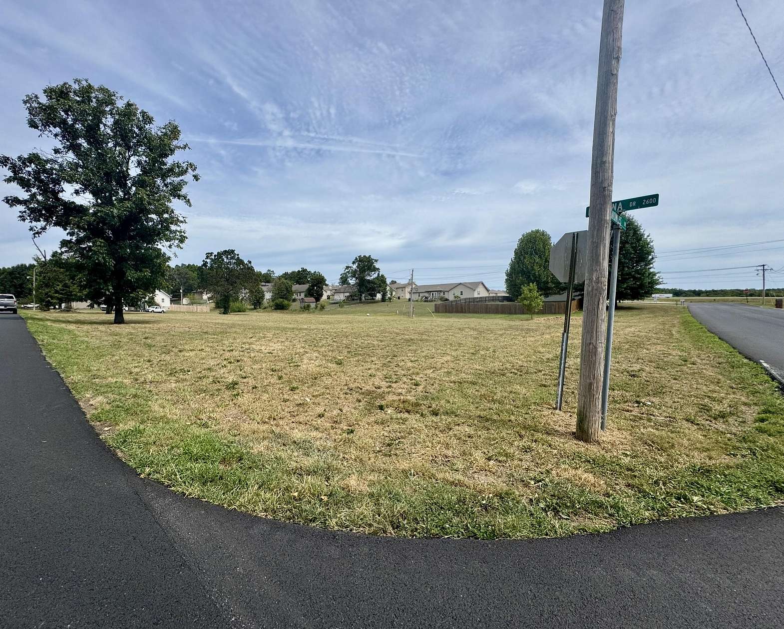 1.1 Acres of Residential Land for Sale in West Plains, Missouri