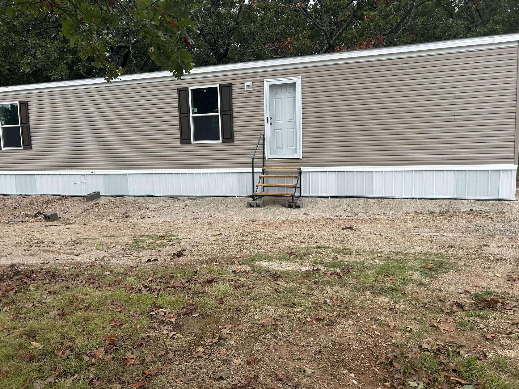 16.5 Acres of Land with Home for Sale in Newburg, Missouri
