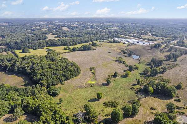 93 Acres of Land for Sale in Reeds Spring, Missouri