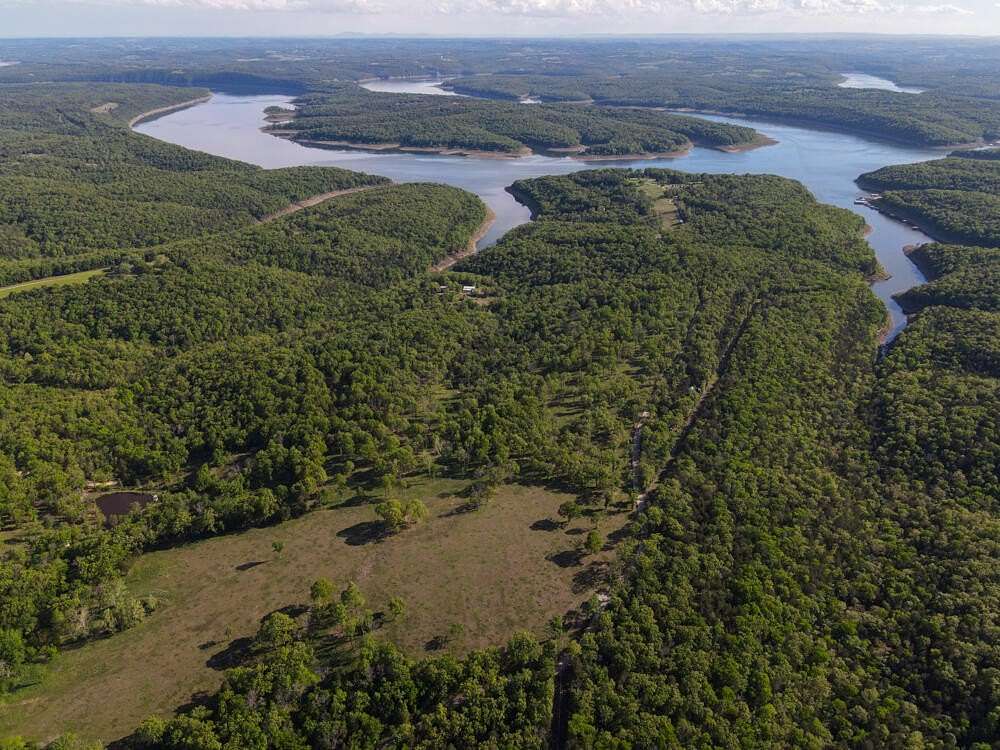 10.4 Acres of Recreational Land for Sale in Cedarcreek, Missouri