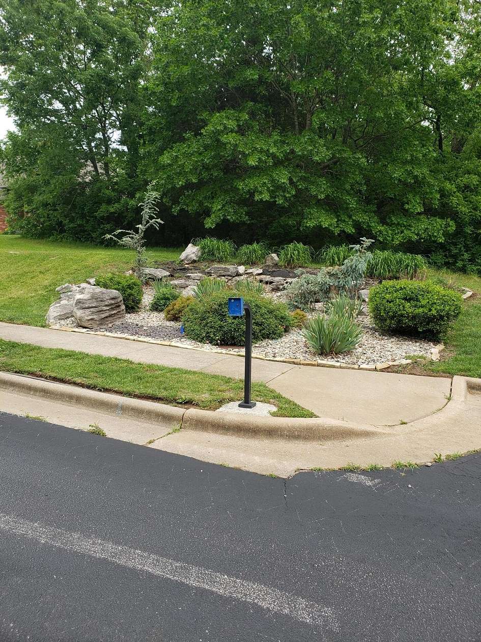 0.86 Acres of Residential Land for Sale in Springfield, Missouri