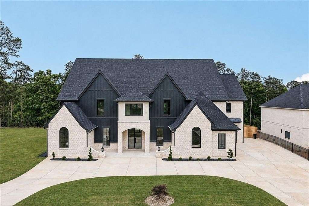 1.8 Acres of Land with Home for Sale in Flowery Branch, Georgia