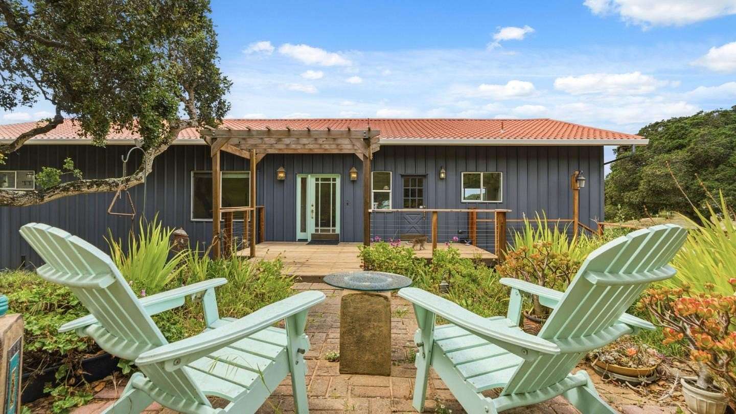 4.76 Acres of Land with Home for Sale in Salinas, California