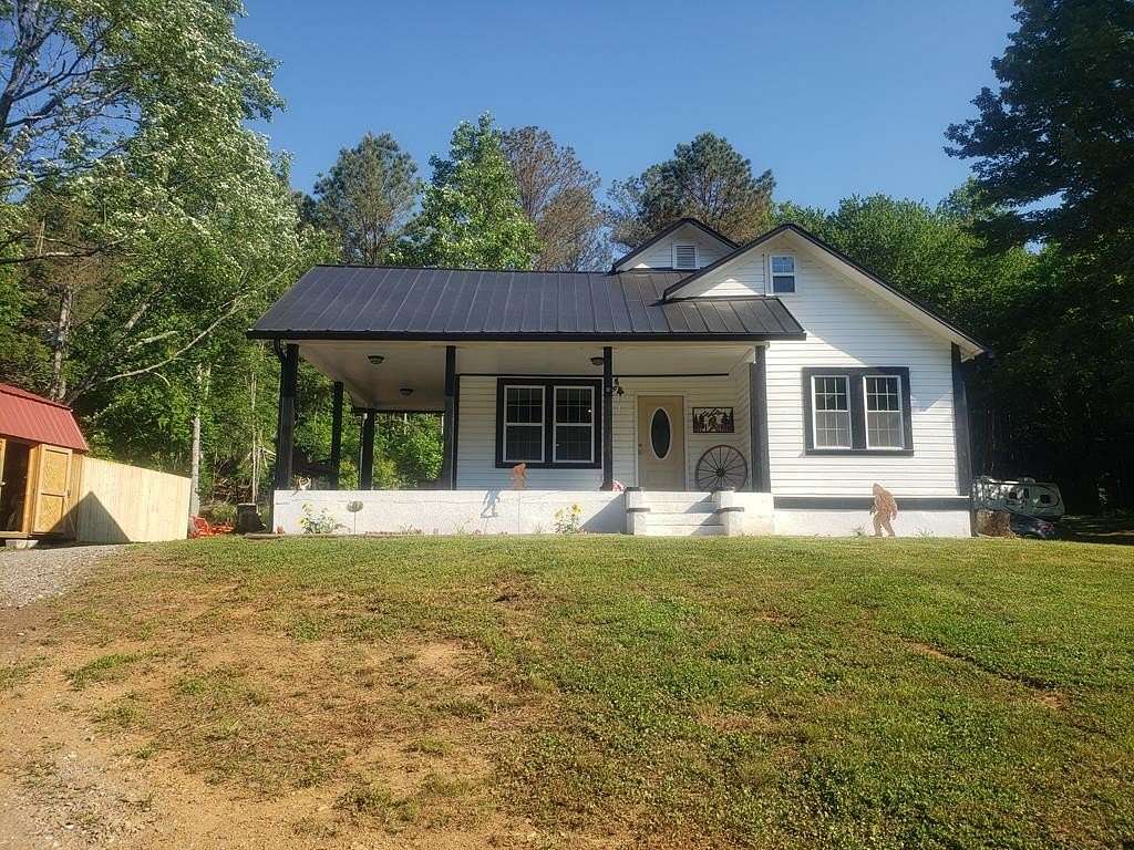 7 Acres of Mixed-Use Land for Sale in Hayesville, North Carolina