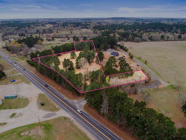 3 Acres of Residential Land for Sale in Whitehouse, Texas