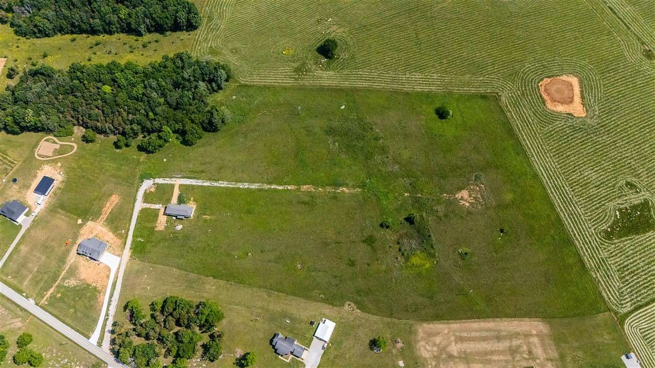 4.13 Acres of Residential Land for Sale in Auburn, Kentucky