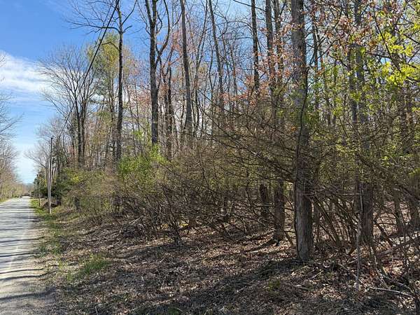 4 Acres of Residential Land for Sale in Holden, Maine