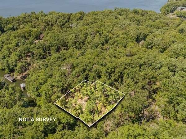 0.64 Acres of Residential Land for Sale in Savannah, Tennessee