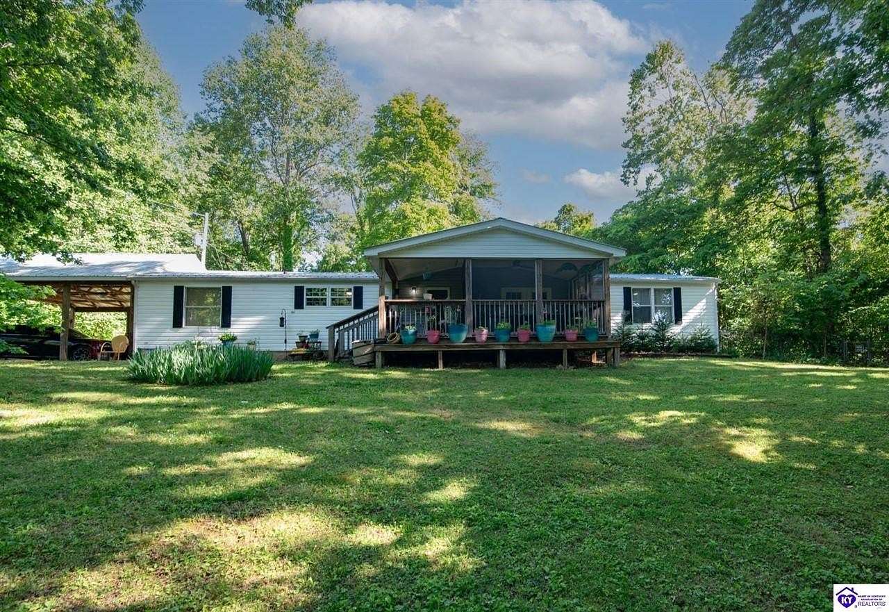 4.28 Acres of Land with Home for Sale in Vine Grove, Kentucky