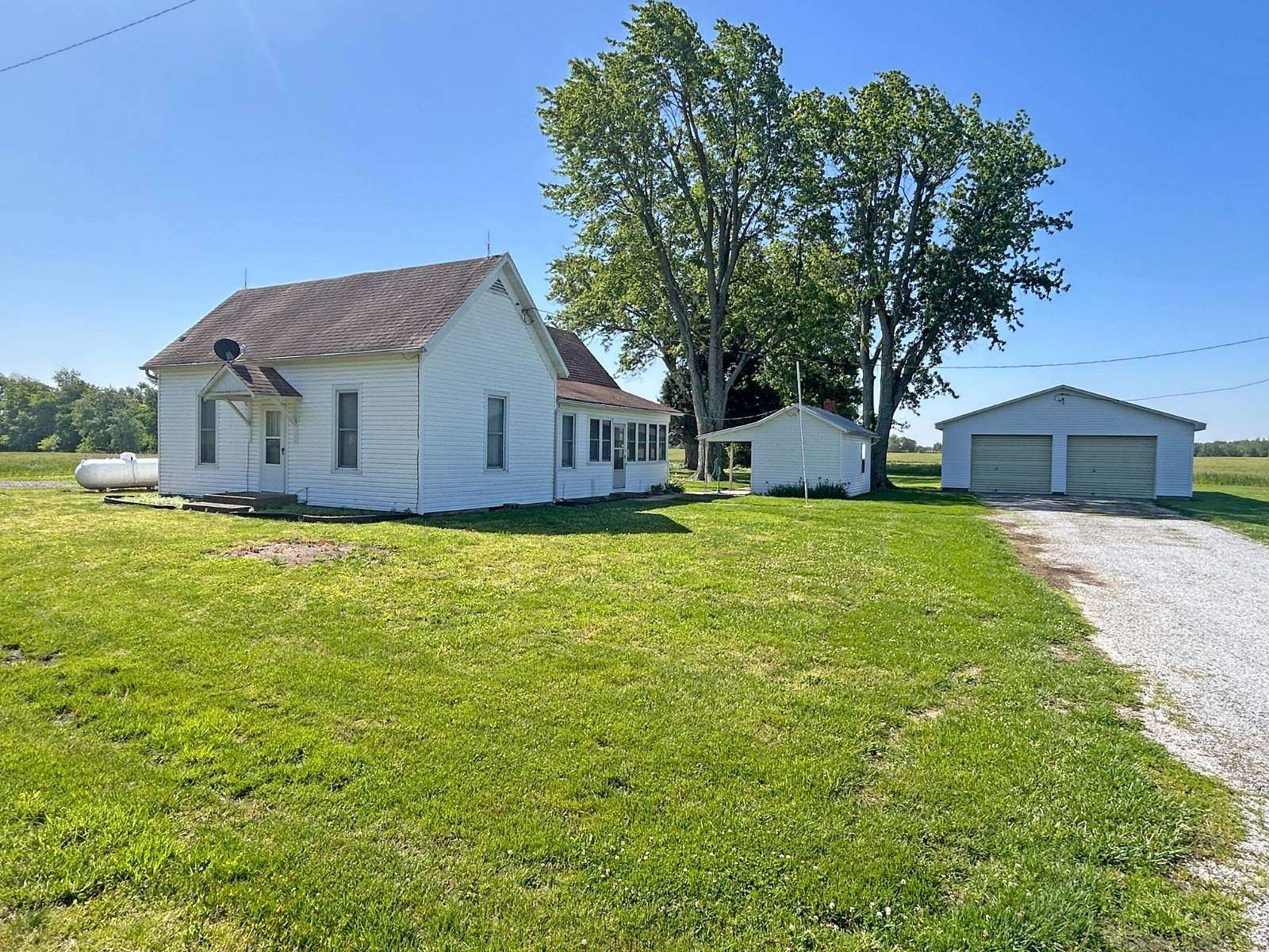 0.81 Acres of Residential Land for Sale in Cisne, Illinois