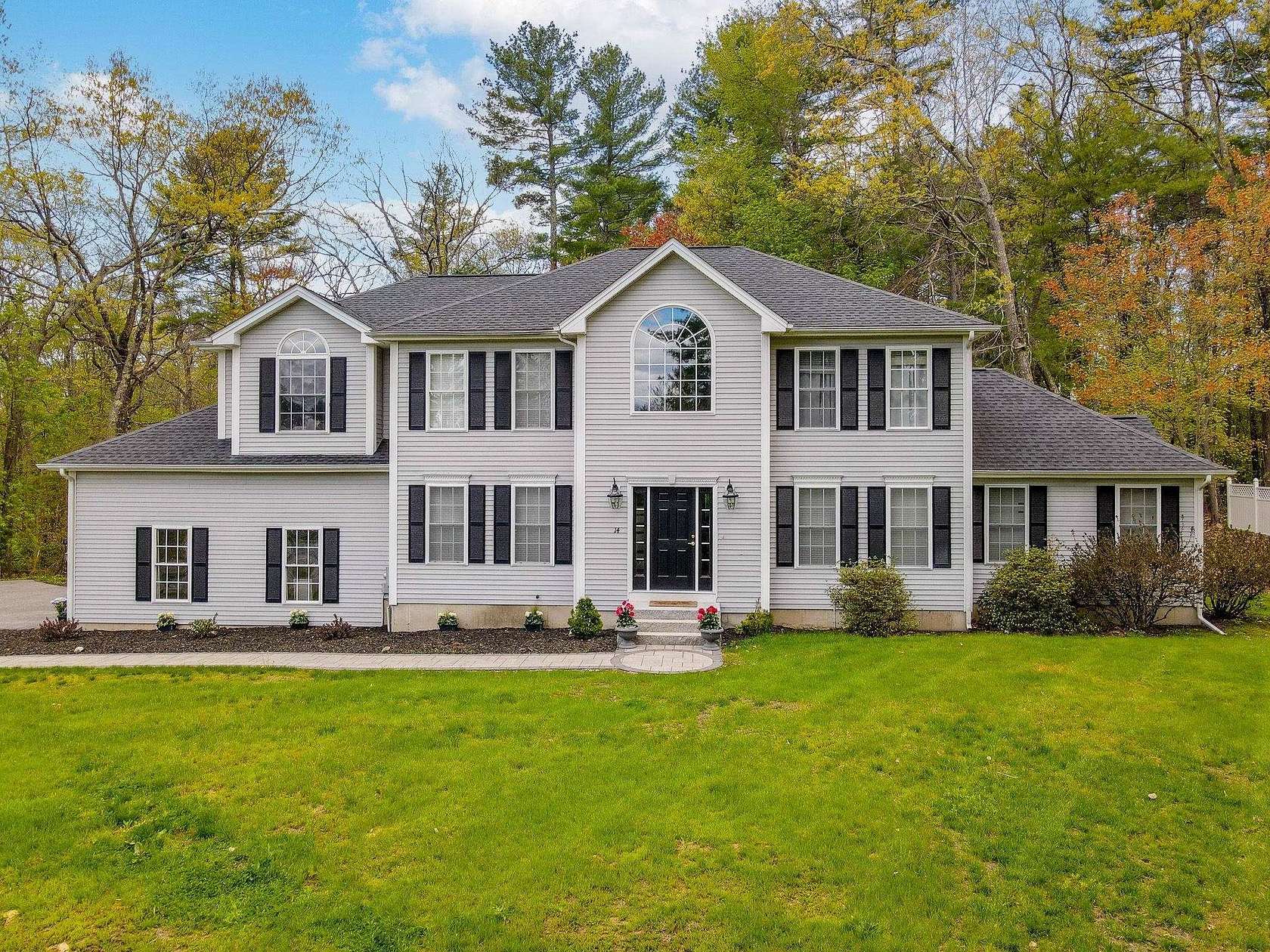 1.74 Acres of Land with Home for Sale in Londonderry, New Hampshire