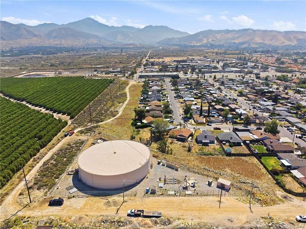 0.16 Acres of Residential Land for Sale in Mentone, California