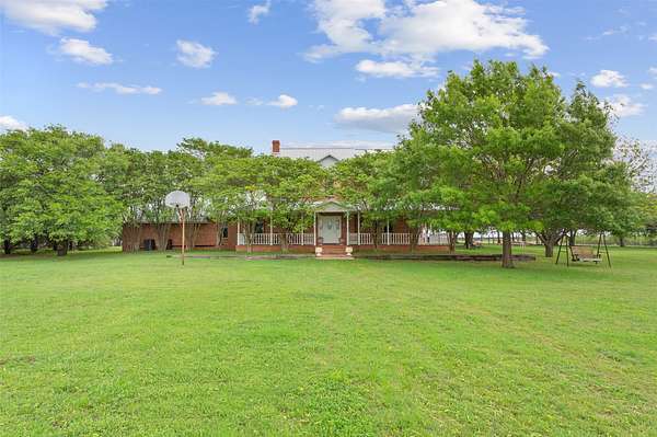 43 Acres of Land with Home for Sale in Hillsboro, Texas